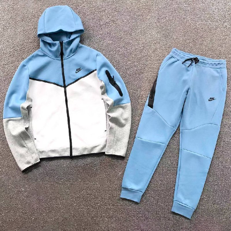 Chándal Nike Tech