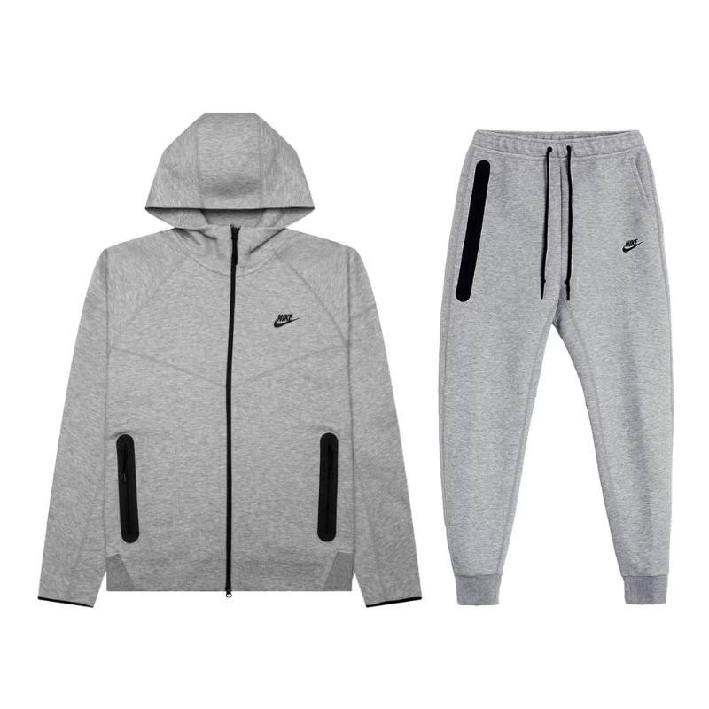 Chándal Nike Tech