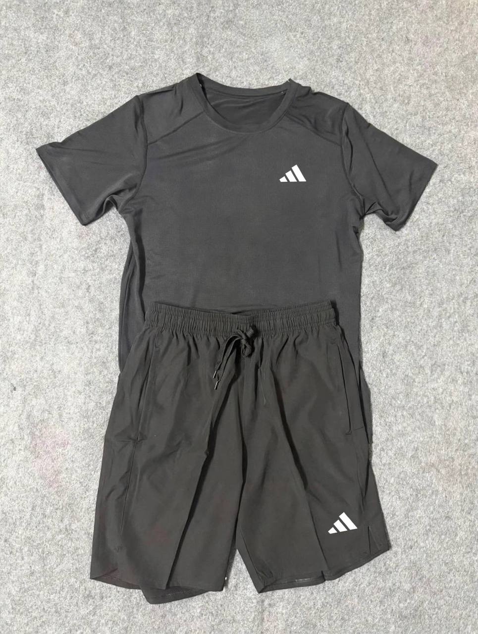Conjunto Adidas